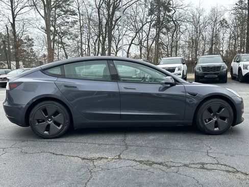 Used 2023 Tesla Model 3 Standard Range image 28