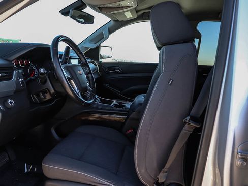 Used 2020 Chevrolet Tahoe LS RWD image 17