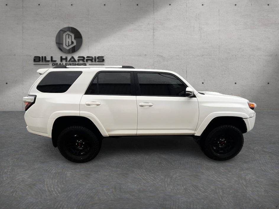 Used 2016 Toyota 4Runner Trail Premium AWD/4WD image 5