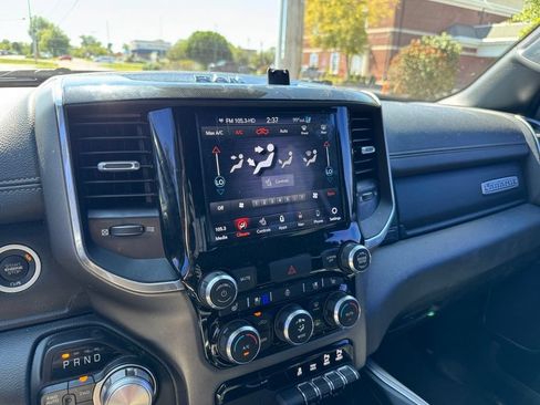 Used 2021 RAM 1500 Laramie AWD/4WD image 17