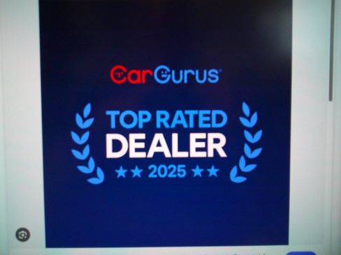Used 2019 Land Rover Range Rover Velar S AWD/4WD image 92