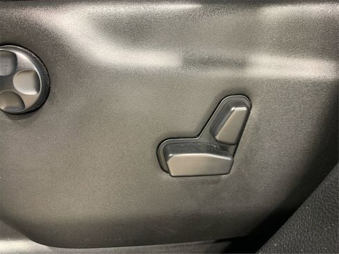 Used 2024 Dodge Durango GT image 18