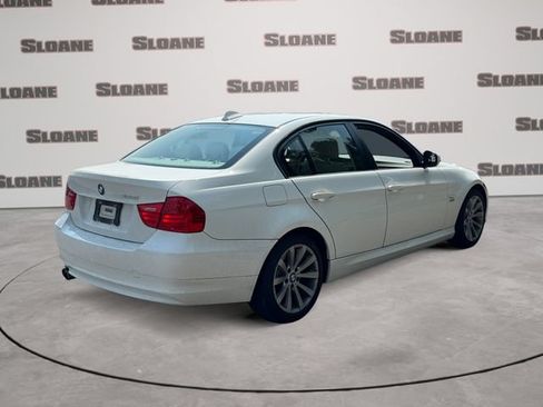 Used 2009 BMW 328i xDrive Sedan AWD/4WD image 5