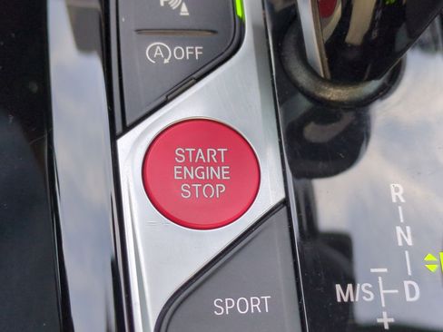 Used 2024 BMW X3 sDrive30i w/ Premium Package image 17