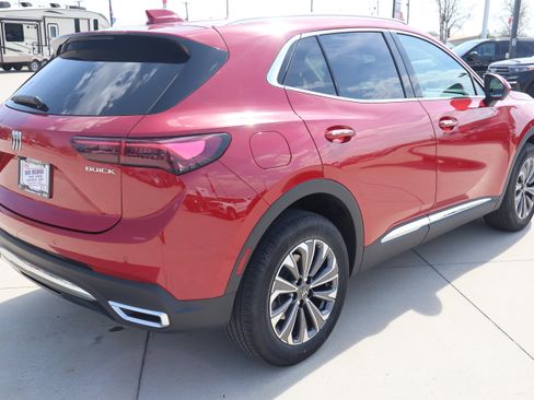 Used 2025 Buick Envision Preferred AWD/4WD image 6