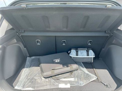 New 2026 Hyundai Venue SE image 15