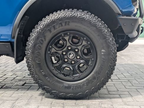 Used 2021 Ford Bronco First Edition image 12