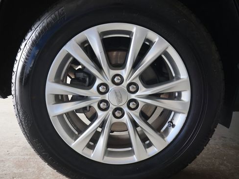Used 2020 Cadillac XT5 Luxury FWD image 37