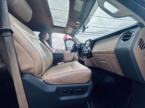 Used 2013 Ford F250 Lariat w/ Lariat Ultimate Pkg image 27