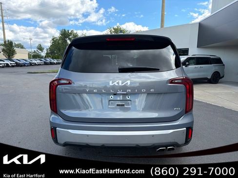 Used 2024 Kia Telluride S AWD/4WD image 9
