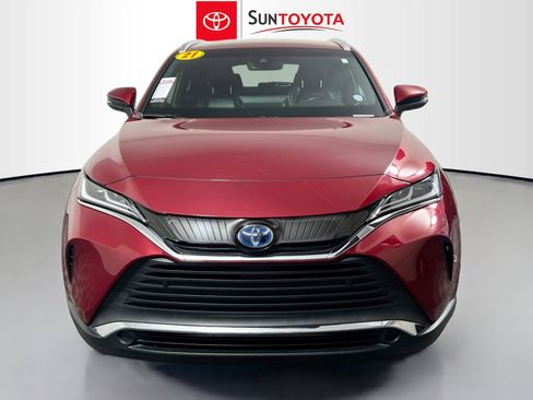 Used 2021 Toyota Venza XLE w/ Softex Package image 10