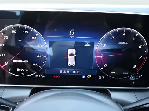 Certified 2025 Mercedes-Benz GLC 43 AMG 4MATIC image 65