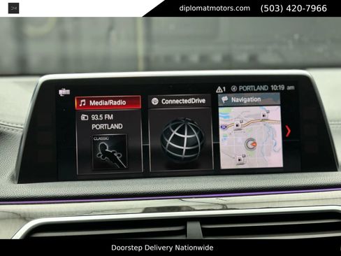 Used 2018 BMW 740i image 34