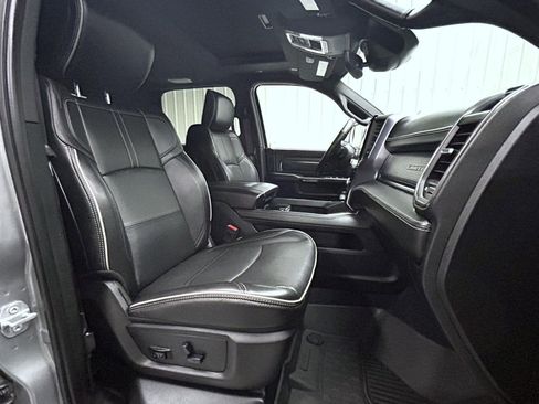 Used 2019 RAM 2500 Limited image 15