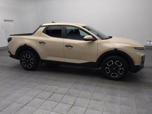 Used 2022 Hyundai Santa Cruz SE image 11