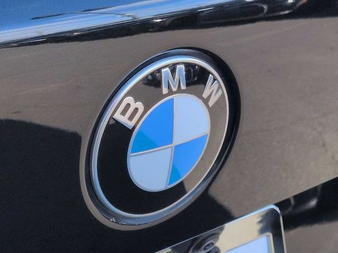 Used 2023 BMW X5 xDrive40i w/ M Sport Package image 12