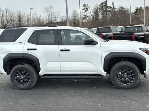 New 2026 Toyota 4Runner SR5 image 31