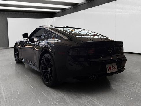New 2026 Nissan Z Performance w/ Floor Mat Package RWD image 3