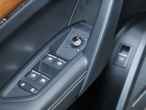 Used 2023 Audi Q5 2.0T Premium Plus w/ Premium Plus Package image 17