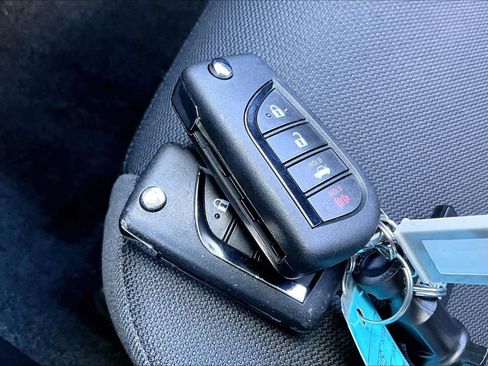 Certified 2023 Toyota Corolla LE image 13