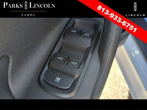Used 2019 Ford Fiesta SE FWD image 16
