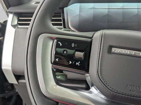 New 2025 Land Rover Range Rover Long Wheelbase SE image 13