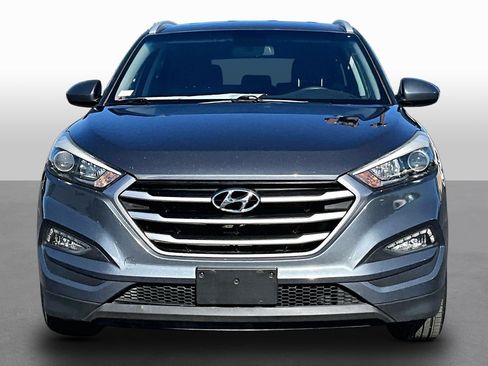Used 2017 Hyundai Tucson SE w/ SE Popular Package 02 FWD image 3