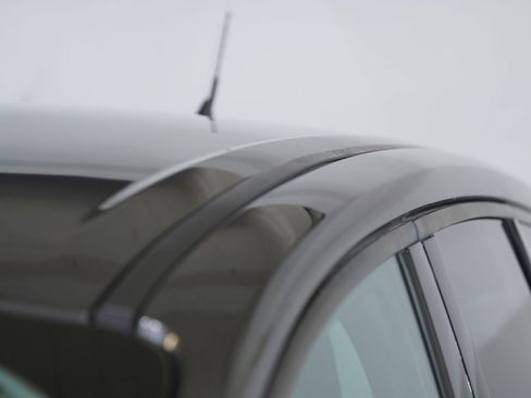 Used 2019 Ford Escape SE image 23