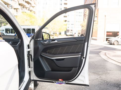 Used 2019 Mercedes-Benz GLS 63 AMG 4MATIC image 48