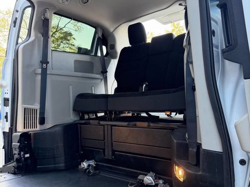 Used 2019 Dodge Grand Caravan SE image 27