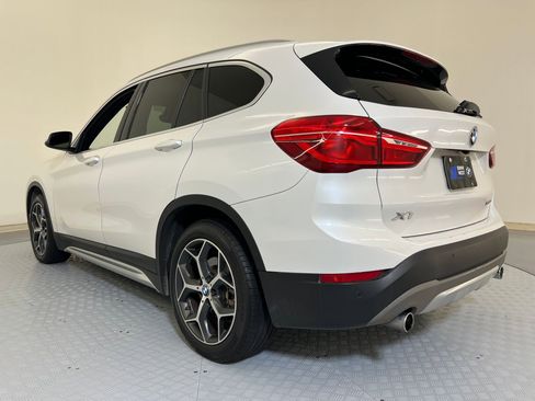 Used 2019 BMW X1 xDrive28i image 2