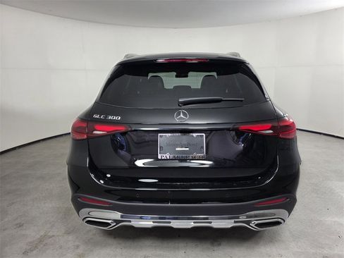 New 2026 Mercedes-Benz GLC 300 image 5