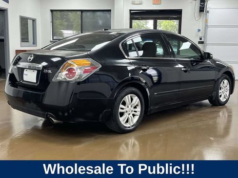 Used 2010 Nissan Altima 2.5 SL w/ SL Pkg FWD image 6