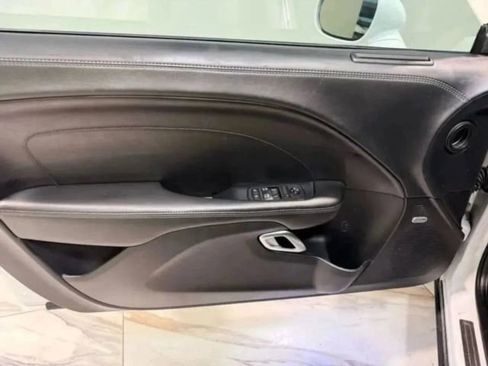 Used 2020 Dodge Challenger R/T Scat Pack image 41