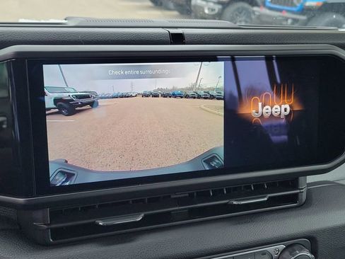 New 2026 Jeep Gladiator Sport image 26