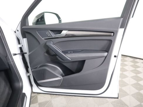 Certified 2023 Audi SQ5 Prestige w/ Prestige Package image 26