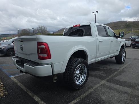 Used 2024 RAM 2500 Laramie w/ Safety Group AWD/4WD image 3