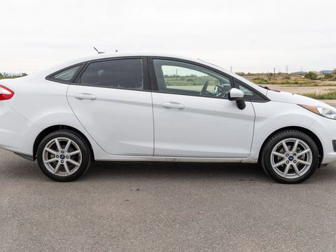 Used 2019 Ford Fiesta SE w/ Equipment Group 201A image 6