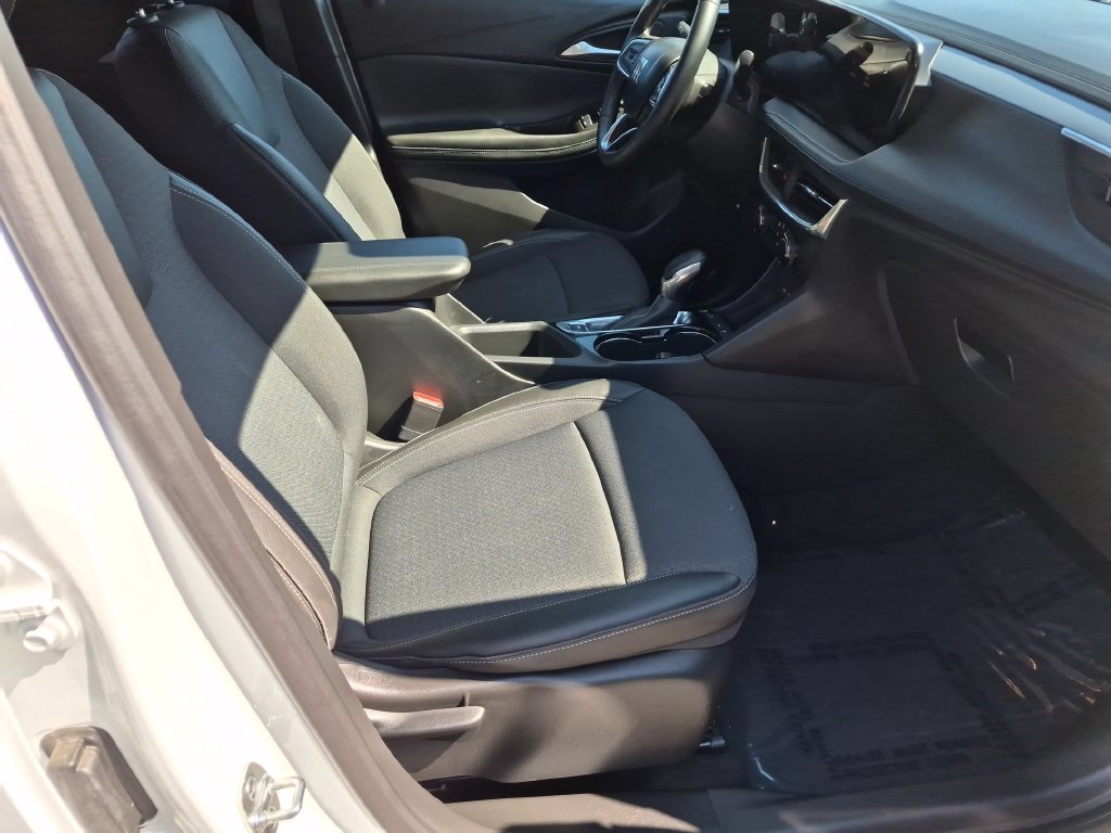 Used 2026 Buick Encore GX Preferred FWD image 29