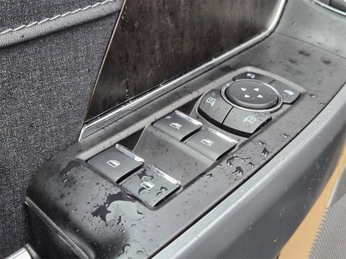 Used 2023 Ford F150 Lariat w/ Equipment Group 502A High image 15