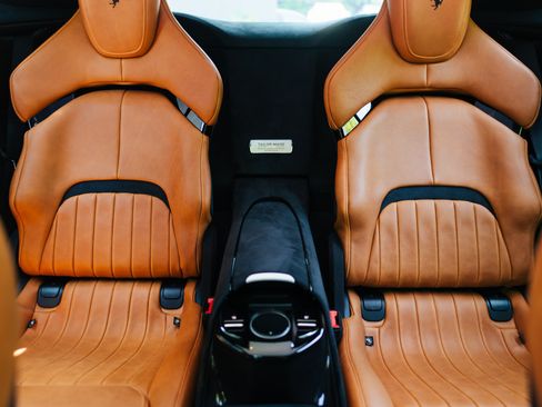 Certified 2026 Ferrari Purosangue AWD/4WD image 44