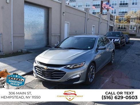 Used 2024 Chevrolet Malibu LT FWD image 3