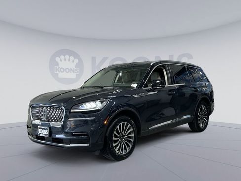 Used 2023 Lincoln Aviator Reserve w/ Elements Package Plus image 1