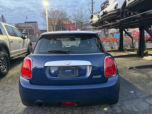 Used 2014 MINI Cooper 2-Door Hardtop image 10
