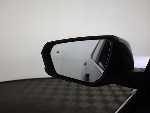 Used 2024 Chevrolet Equinox LT w/ LPO, Floor Liner Package image 36