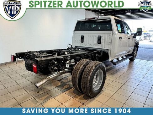 New 2026 GMC Sierra 3500 Pro w/ Convenience Package image 4