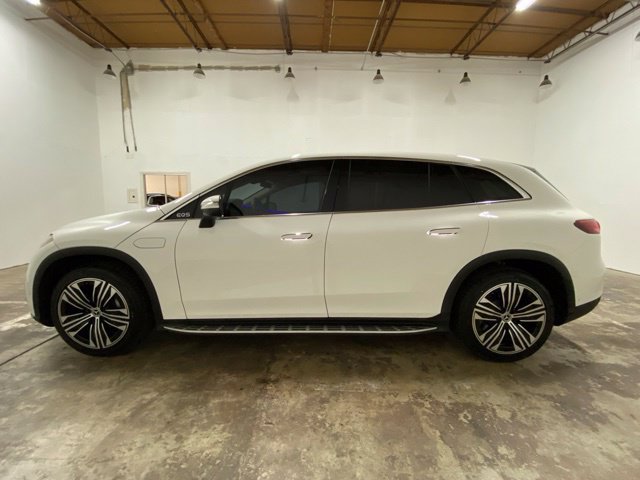 Used 2024 Mercedes-Benz EQS 450+ SUV image 2
