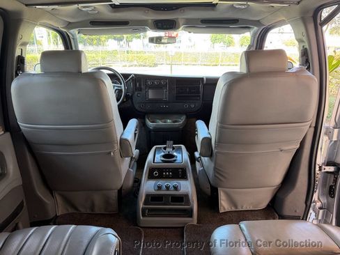 Used 2013 GMC Savana 1500 RWD image 46