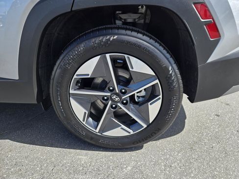 Used 2025 Hyundai Tucson SEL FWD image 36