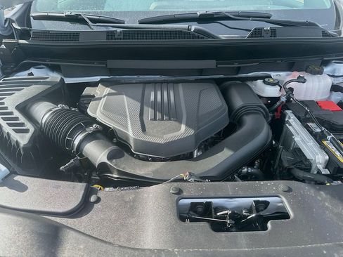 New 2026 Chevrolet Traverse High Country w/ LPO, Floor Liner Package AWD/4WD image 32